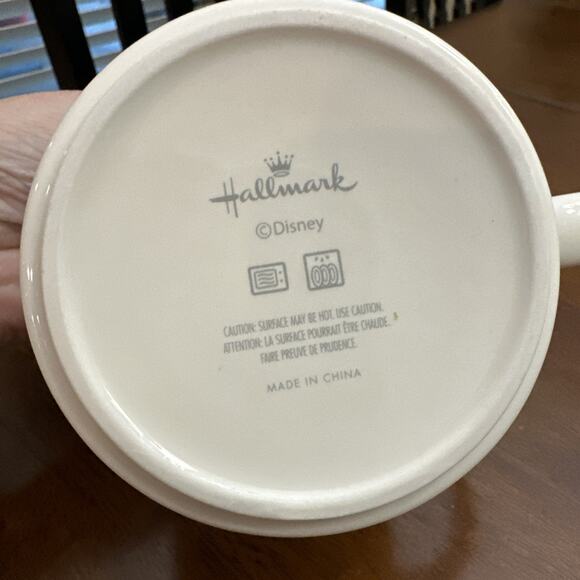 Hallmark Disney Coffee Mug Friendship “Life Is An Adventure Bring Friends” 18oz - Picture 4 of 4